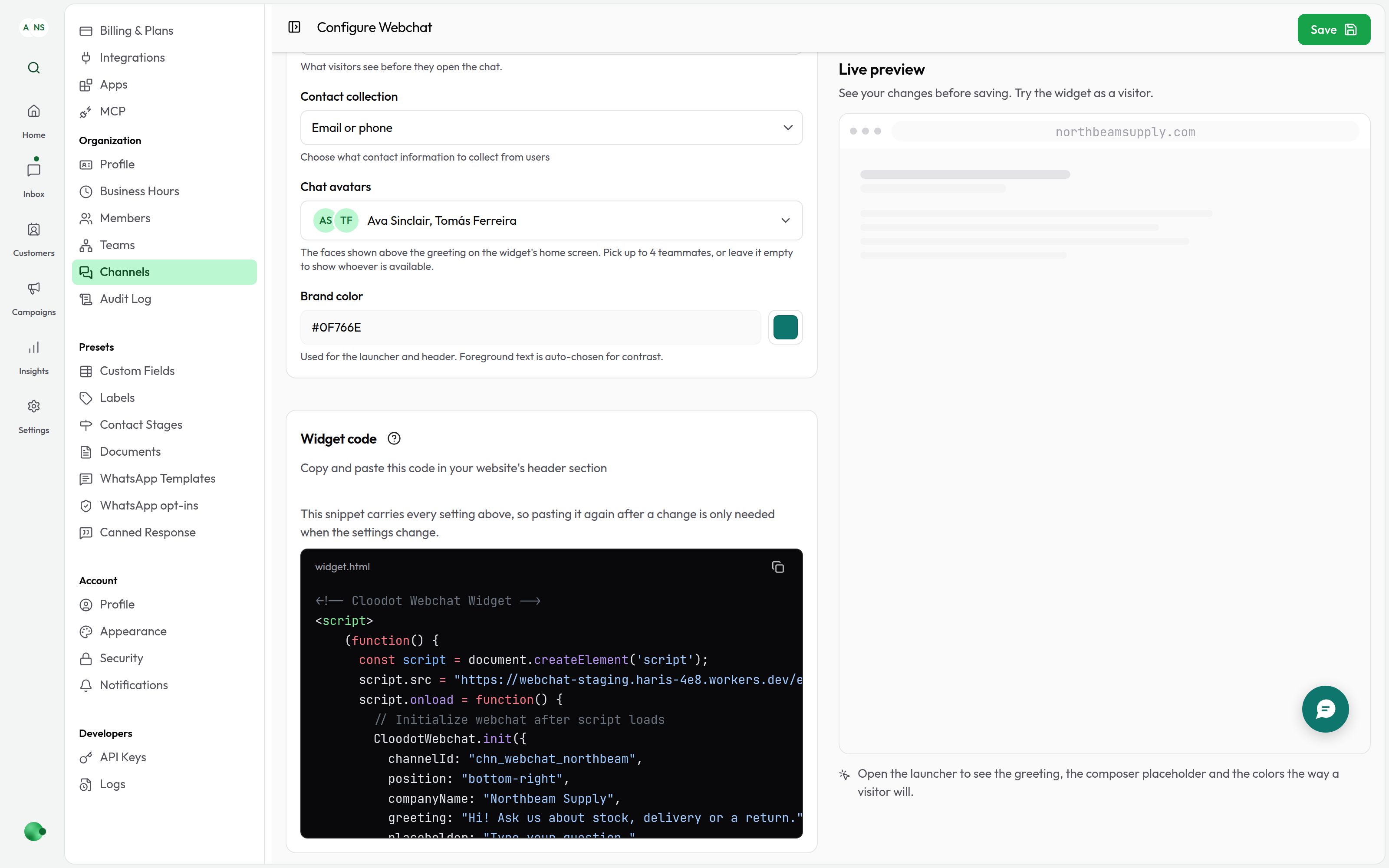The generated embed snippet, carrying the channel id, position, company name, greeting and placeholder